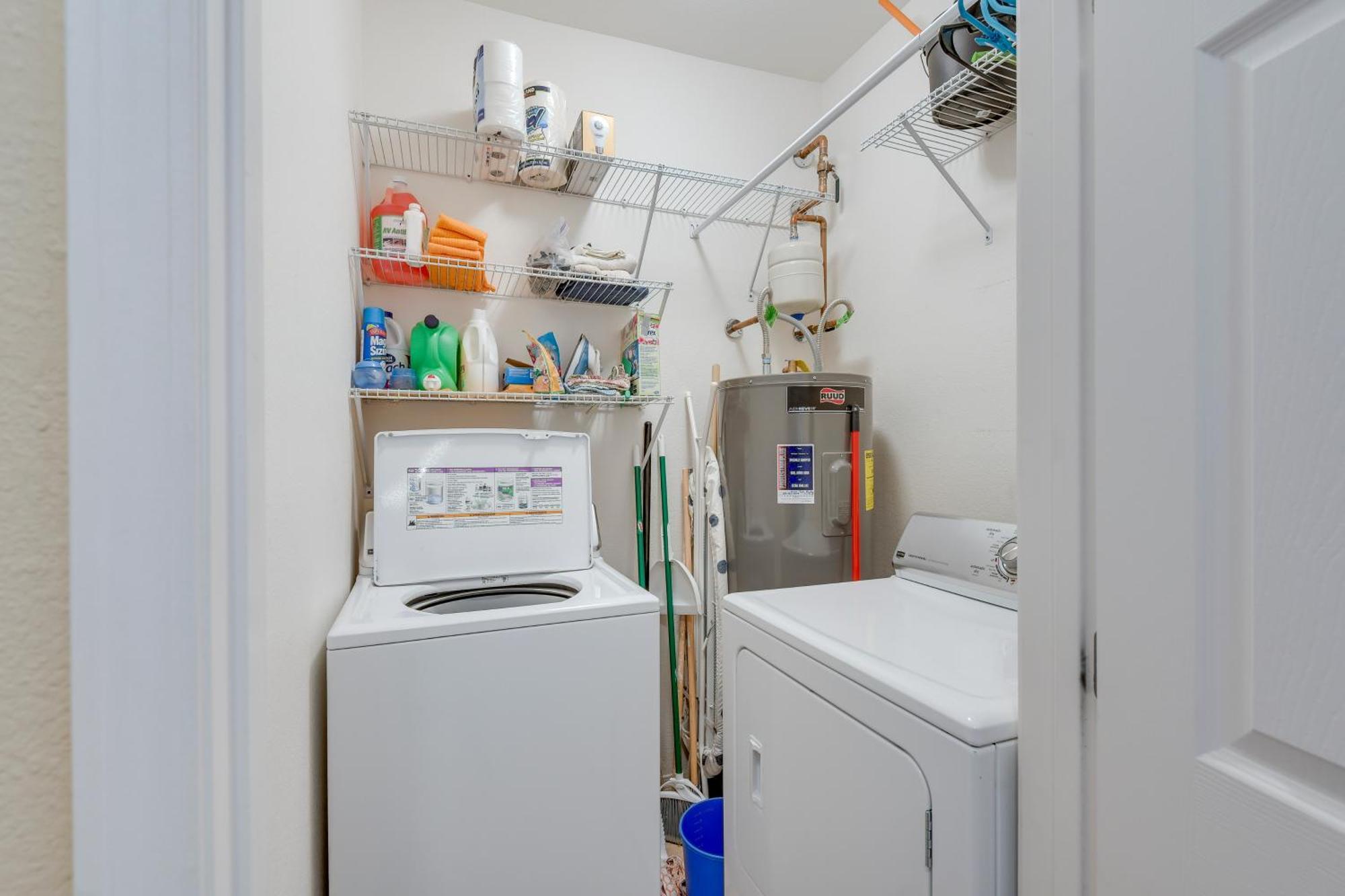 With Private Patio And Grill Pool Access!
