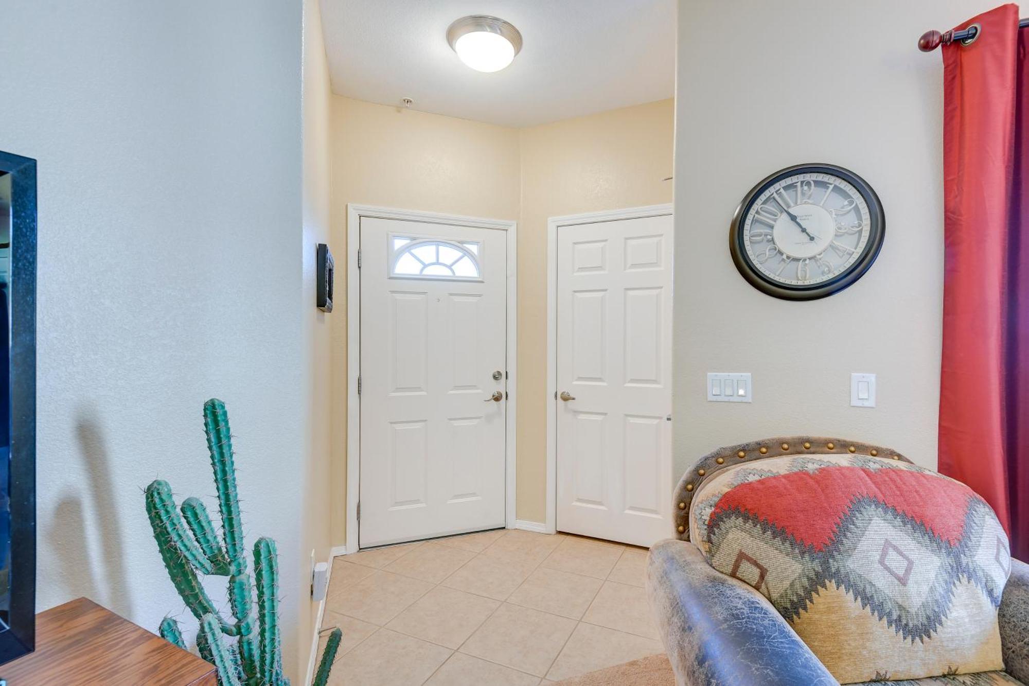 With Private Patio And Grill Pool Access!